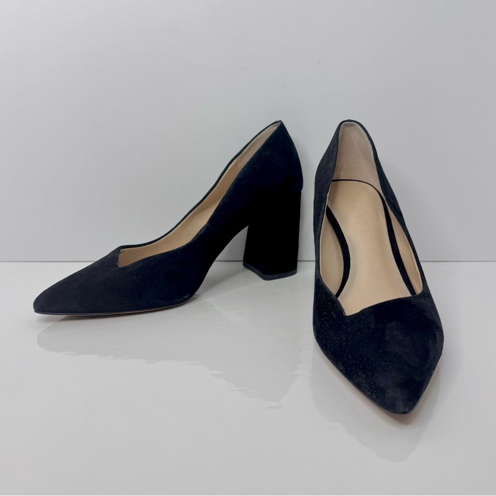 1.State ‘Harvie’ Suede Pumps